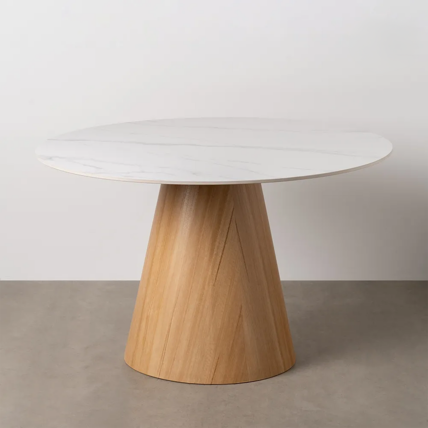Arnau Dining Table White-Natural with round white ceramic top and conical wood base, 120 cm