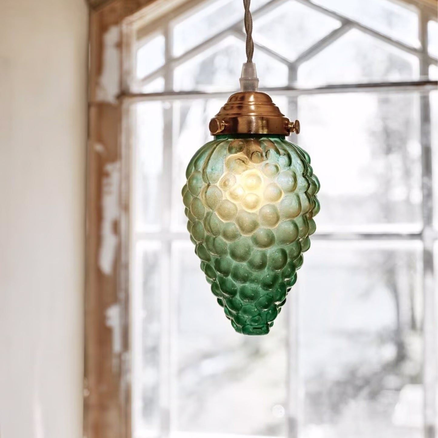 Nora pendant light with green grape glass and brass details – AK Interior Living