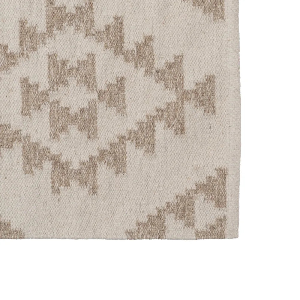 Sofia natural white wool-cotton carpet with diamond pattern