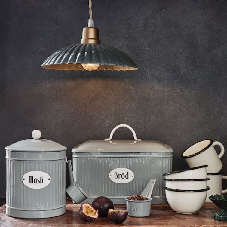 MARTA Fluted Metal Pendant Light