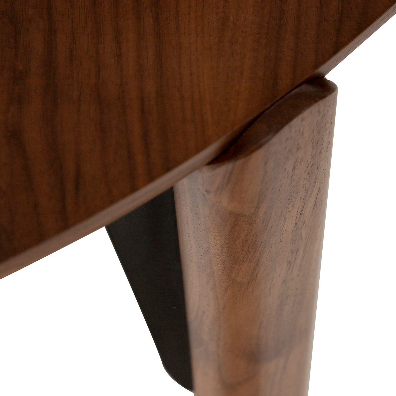 ELI round dining table in walnut veneer with solid walnut legs – AK Interior Living