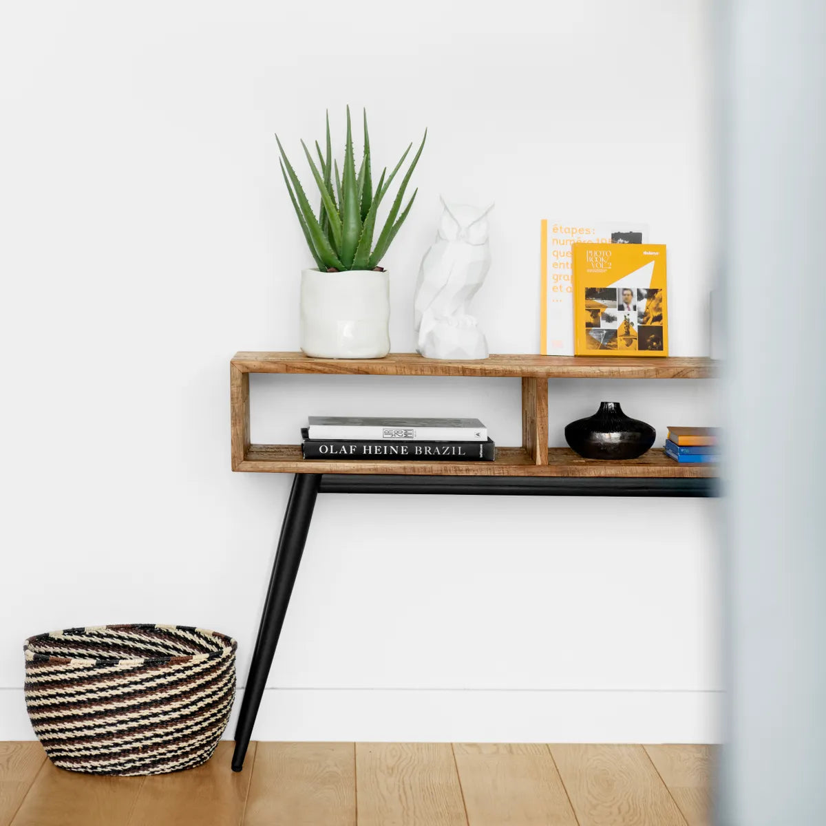 Lucia wooden console table with 2 niches and black legs – AK Interior Living